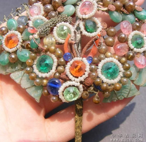 跑地皮 收藏級精品古代老首飾 清代.老裝飾珊瑚翡翠寶石琉璃蝴蝶型大鳳簪