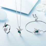 腕表/珠寶飾品/眼鏡 珠寶海報珠寶海報 珠寶 珠寶廣告 珠寶燈箱 珠寶單頁 珠寶宣傳單 珠寶DM 珠寶促銷海報 珠寶促銷廣告 珠寶文化 珠寶展板 珠寶商 珠寶首飾 珠寶加工 珠寶畫冊 珠寶設計 珠寶黃金 珠寶項鏈 珠寶燈 珠寶店廣告 珠寶鏈 珠寶吊旗 珠寶展架 珠寶鉆石 珠寶工藝 珠寶店海報 珠寶店 珠寶鉆戒 珠寶系列 黃金珠寶 珠寶戒指裴翠系列海報 設計 PSD分層素材 PSD分層素材 300DPI PSD