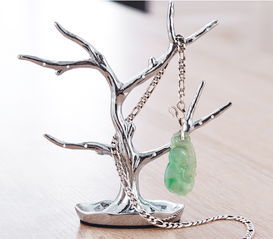 十年工廠生產(chǎn)經(jīng)驗(yàn)對(duì)現(xiàn)在珠寶店陳列材料見解