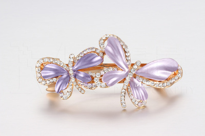 15元的胸針和發(fā)夾 珠寶首飾靜物類(lèi)攝影 練習(xí)圖 無(wú)修|靜物|攝影|Ms阿成 - 原創(chuàng)設(shè)計(jì)作品 