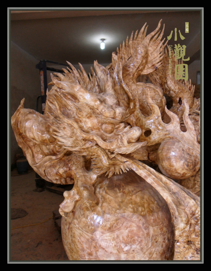 根雕藝術(shù)中的龍韻——從廠家直銷的根雕龍談起