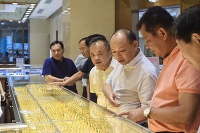 珠寶企業(yè)家用格局與情懷推動產(chǎn)業(yè)回歸